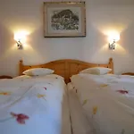 Bela Riva 3*