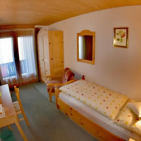 Bela Riva سافونين